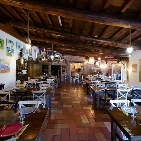 Domaine Pozzo Di Mastri & 4*