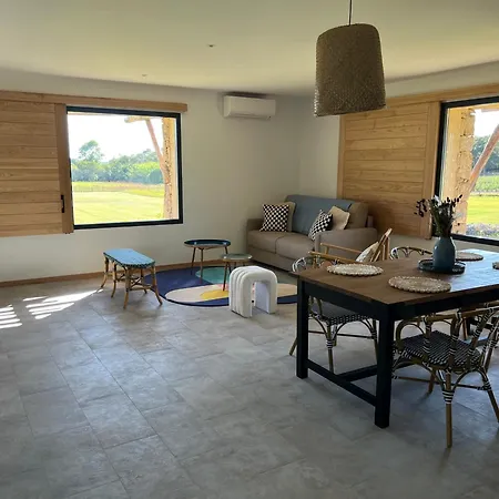 Hotel Domaine Pozzo Di Mastri Et 4*