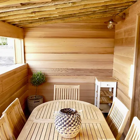 Domaine Pozzo Di Mastri & 4*