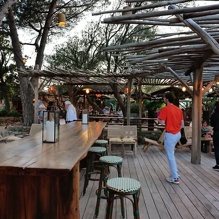 Domaine Pozzo Di Mastri & Hotel 4*