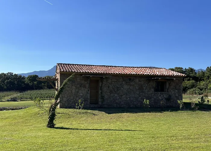 Hotel Domaine Pozzo Di Mastri Et Figari (Corsica)