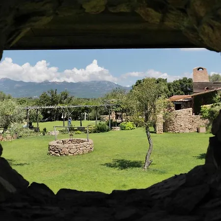 Domaine Pozzo Di Mastri Hotel & Spa Figari (Corsica)