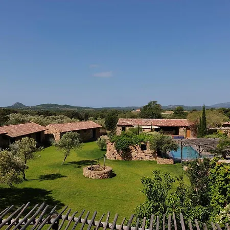 Domaine Pozzo Di Mastri Hotel & Spa Hotel