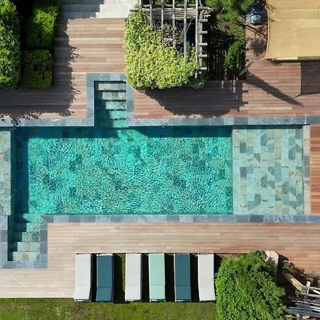 Hotel Domaine Pozzo Di Mastri Et