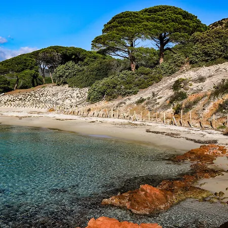 Domaine Pozzo Di Mastri & 4*