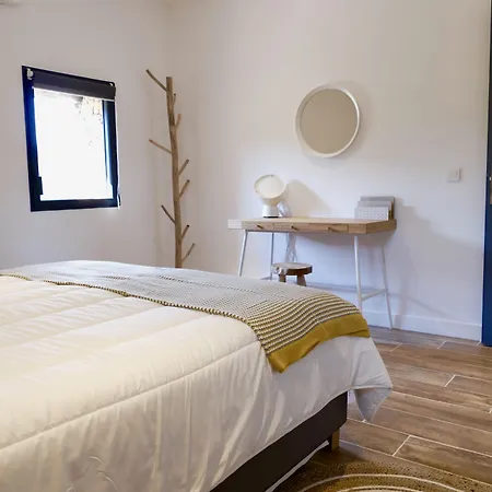 Hotel Domaine Pozzo Di Mastri Et 4*