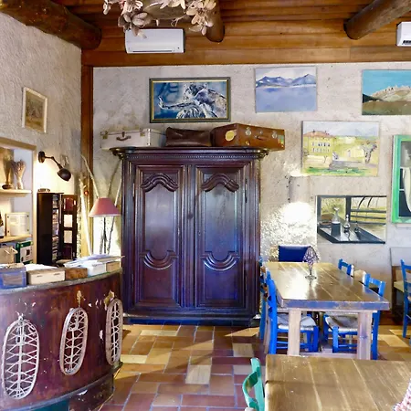 Szálloda Domaine Pozzo Di Mastri & 4*