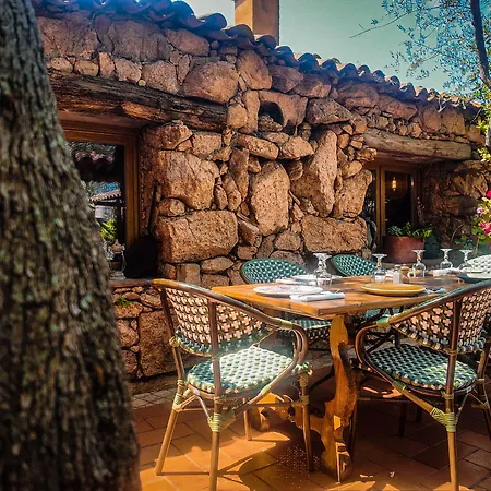 Domaine Pozzo Di Mastri & Отель