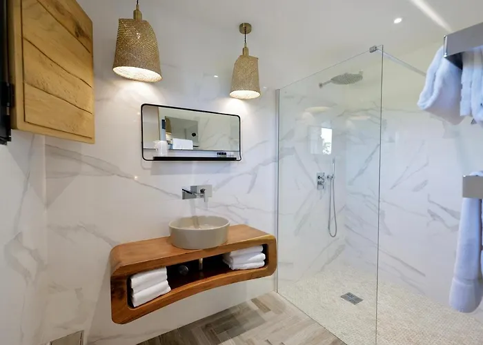 Domaine Pozzo Di Mastri Hôtel&spa Figari (Corsica)